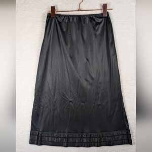 267.Elegant Black Women's‎ Slip Skirt